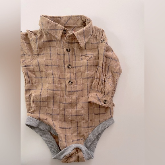 Me & Henry Flannel Onesie - Picture 2 of 6